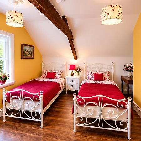 Scenic 4br Escape In Kerry Fieries Cross Roads