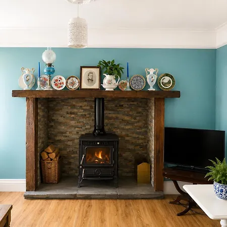 בית נופש Scenic 4br Escape In Kerry *