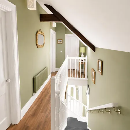 בית נופש Scenic 4br Escape In Kerry